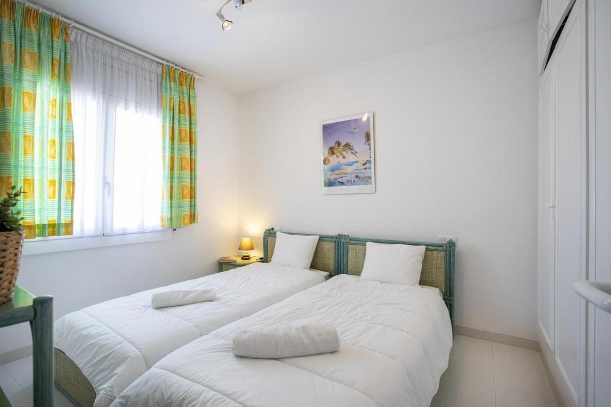 1005 Apartamento Con Vistas Al Lago San Maurici By Homeselectspain Empuriabrava Exteriör bild